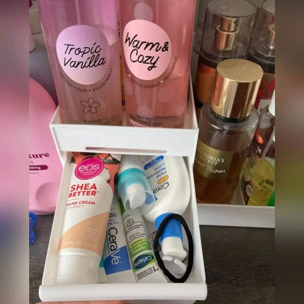 - Makeup Storage Organizer - New